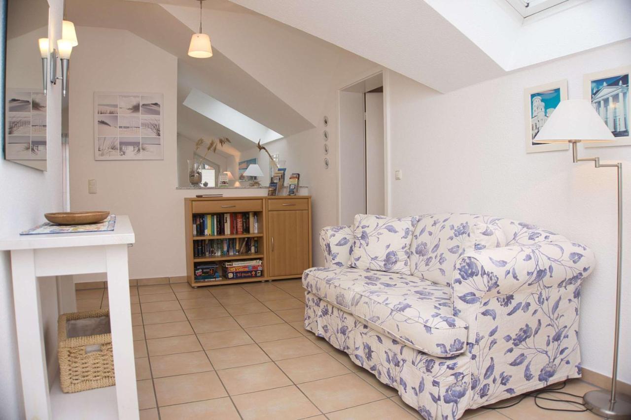 Balkon Mit Traumhaften Meerblick, Gratis Nutzung Vom Ahoi Erlebnisbad Und Sauna In Sellin Duenenhaus Fewo05 Goehren  Extérieur photo