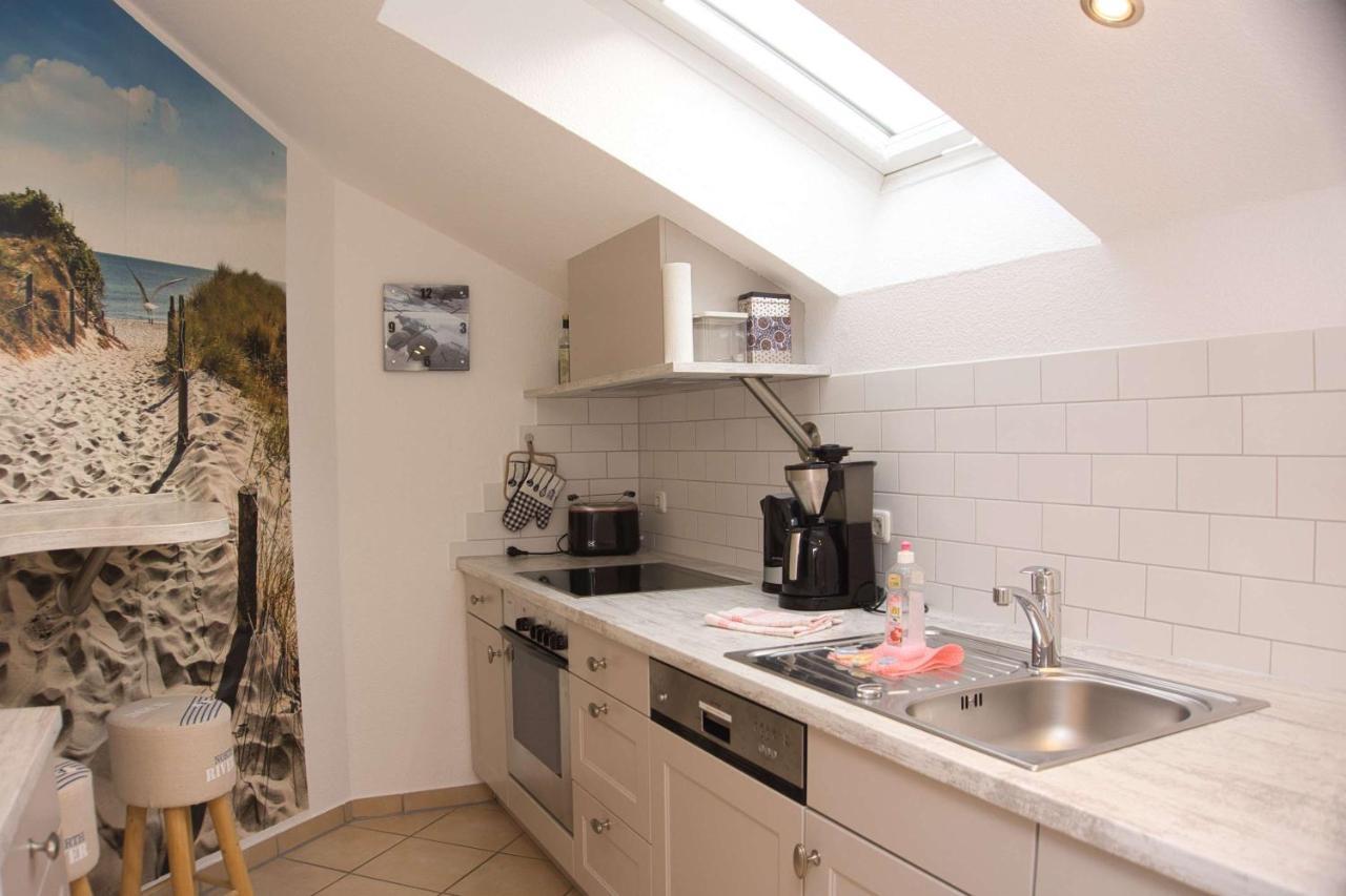 Balkon Mit Traumhaften Meerblick, Gratis Nutzung Vom Ahoi Erlebnisbad Und Sauna In Sellin Duenenhaus Fewo05 Goehren  Extérieur photo